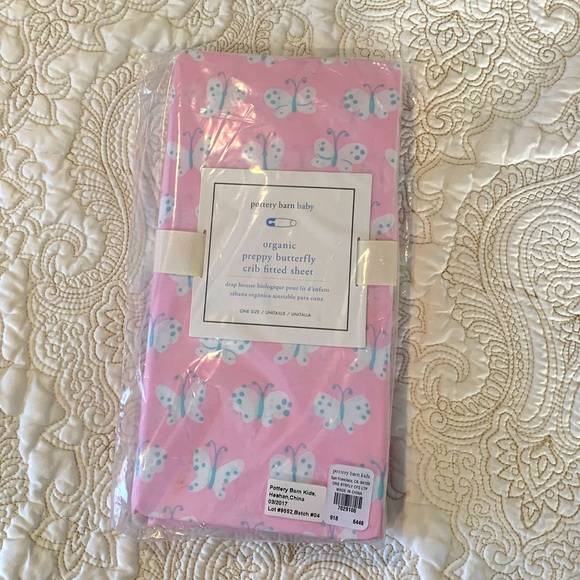 Pottery Barn Kids Bedding Pottery Barn Baby Crib Sheet Poshmark